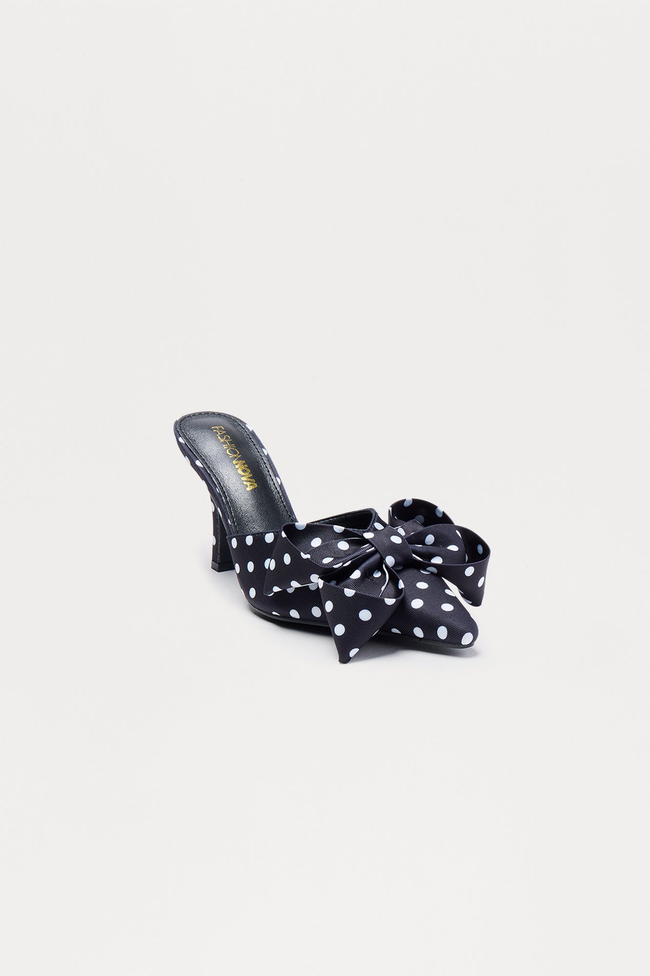 Shia Bow Pumps - Black/White