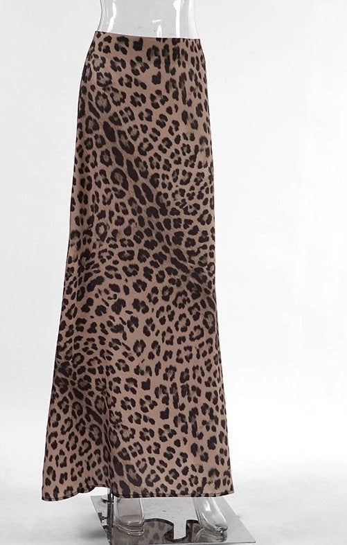 Miss Sparkling Leopard Print Maxi Skirt