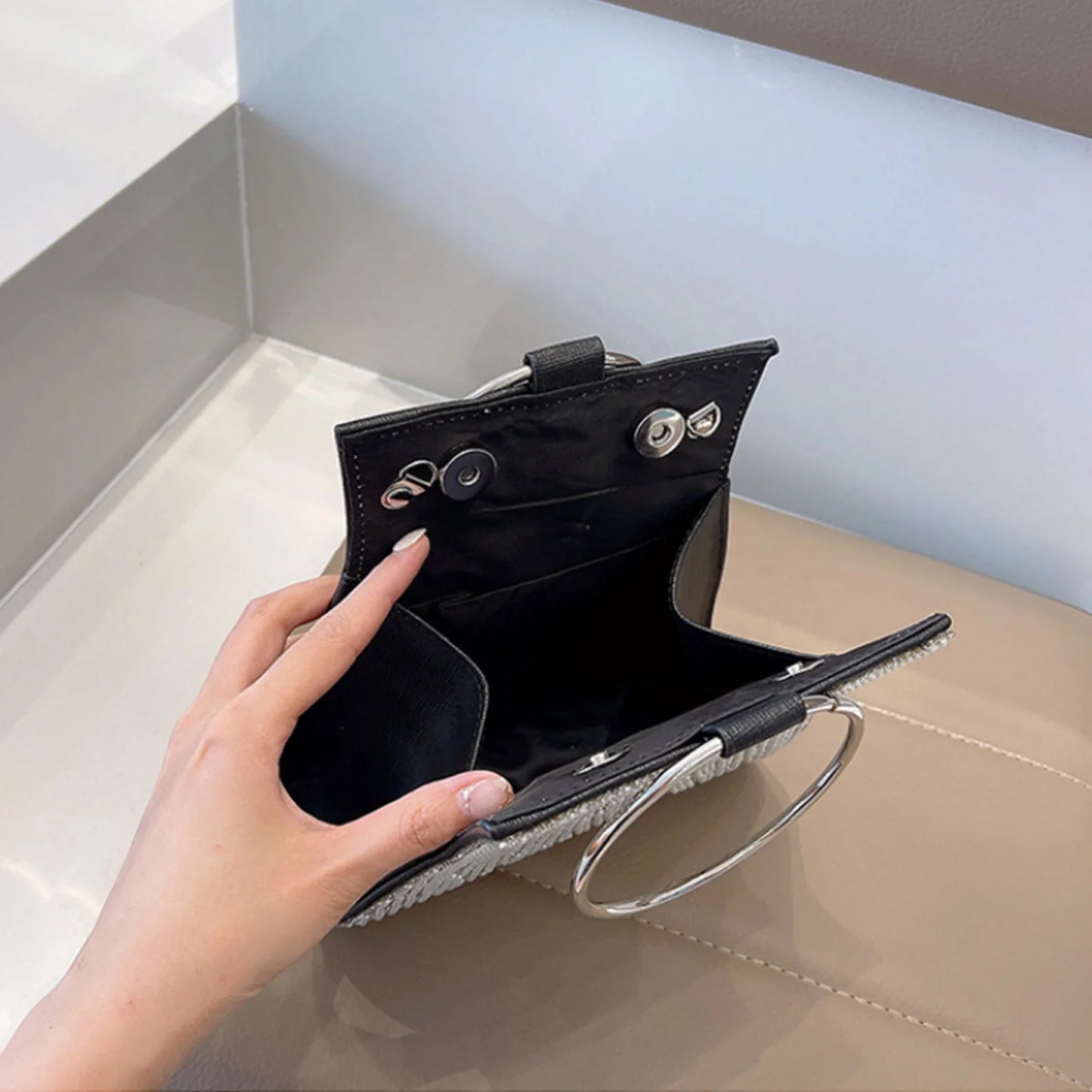 Woman Evening Clutch, Purse Circular Handle Luxury Ladies Handbags