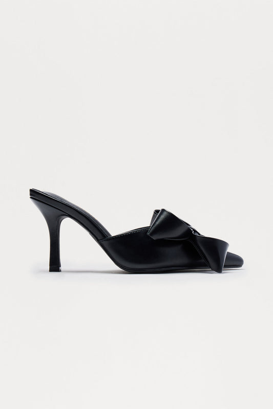 Shia Bow Pumps - Black